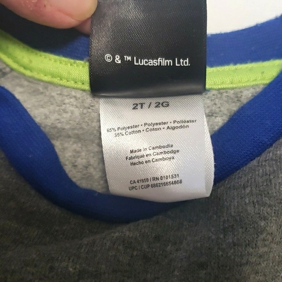 π STAR WARS- Baby Yoda Sweatshirt and Sweatpants Set - Size 2T - Picture 4 of 9